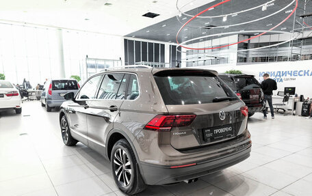 Volkswagen Tiguan II, 2019 год, 2 290 000 рублей, 8 фотография