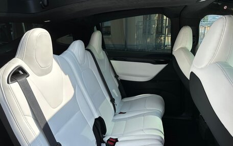 Tesla Model X I, 2020 год, 4 500 000 рублей, 10 фотография