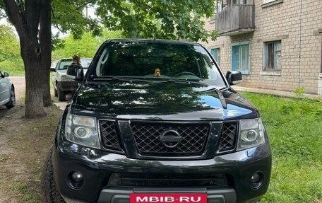 Nissan Navara (Frontier), 2013 год, 1 650 000 рублей, 8 фотография