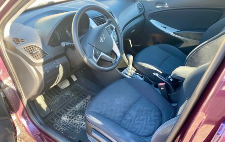 Hyundai Solaris II рестайлинг, 2011 год, 990 000 рублей, 5 фотография