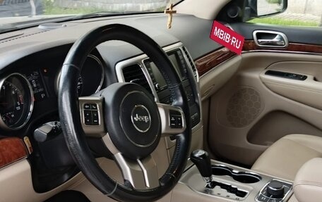 Jeep Grand Cherokee, 2012 год, 2 100 000 рублей, 10 фотография