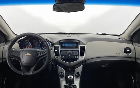 Chevrolet Cruze II, 2012 год, 725 000 рублей, 16 фотография