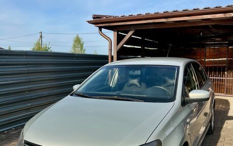 Volkswagen Polo VI (EU Market), 2011 год, 910 000 рублей, 2 фотография