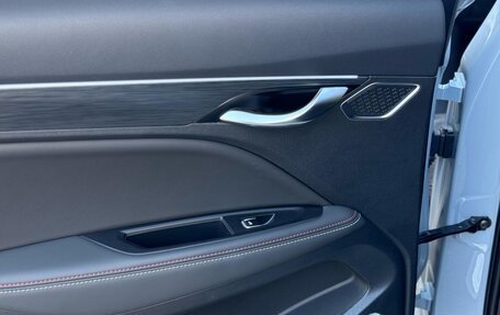 Geely Tugella FY11, 2023 год, 2 990 000 рублей, 14 фотография