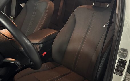 BMW 1 серия, 2017 год, 1 490 000 рублей, 10 фотография