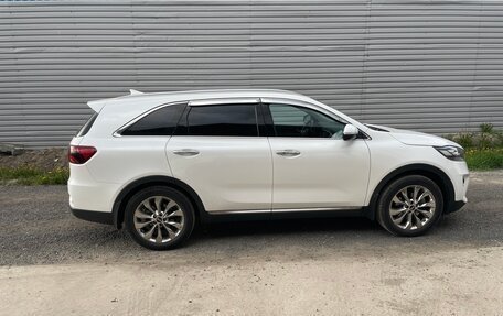KIA Sorento III Prime рестайлинг, 2018 год, 2 600 000 рублей, 2 фотография