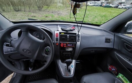 Hyundai Tucson III, 2004 год, 800 000 рублей, 8 фотография