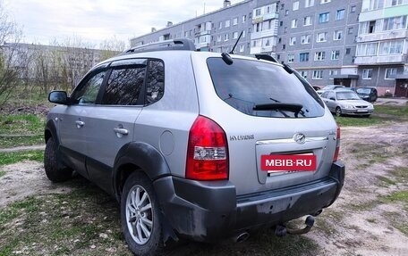 Hyundai Tucson III, 2004 год, 800 000 рублей, 4 фотография