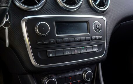 Mercedes-Benz A-Класс, 2013 год, 1 370 000 рублей, 12 фотография