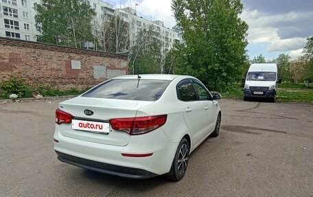 KIA Rio III рестайлинг, 2016 год, 1 000 000 рублей, 4 фотография