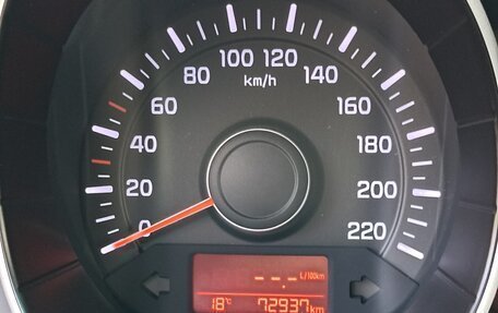 KIA Rio III рестайлинг, 2016 год, 1 000 000 рублей, 11 фотография