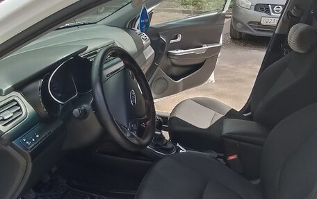 KIA Rio III рестайлинг, 2016 год, 1 000 000 рублей, 9 фотография