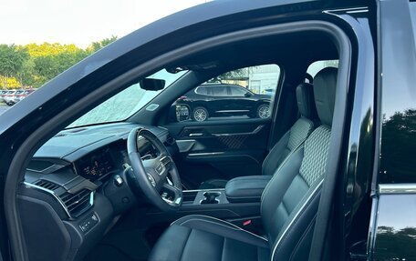 GMC Acadia, 2025 год, 5 750 000 рублей, 13 фотография