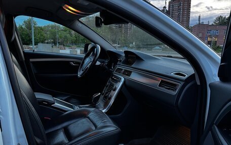 Volvo XC70 II рестайлинг, 2013 год, 2 070 000 рублей, 23 фотография