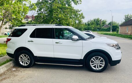 Ford Explorer VI, 2015 год, 2 700 000 рублей, 2 фотография