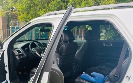 Ford Explorer VI, 2015 год, 2 700 000 рублей, 9 фотография
