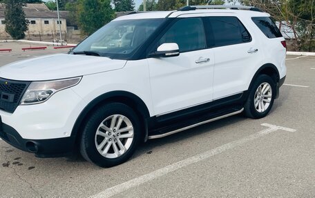 Ford Explorer VI, 2015 год, 2 700 000 рублей, 6 фотография