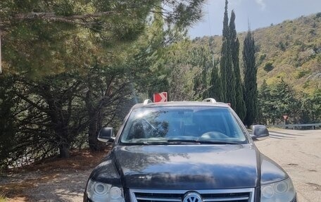 Volkswagen Touareg III, 2008 год, 1 350 000 рублей, 2 фотография