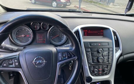Opel Astra J, 2013 год, 920 000 рублей, 6 фотография