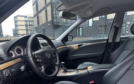 Mercedes-Benz E-Класс, 2007 год, 900 000 рублей, 14 фотография