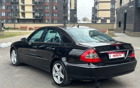 Mercedes-Benz E-Класс, 2007 год, 900 000 рублей, 6 фотография