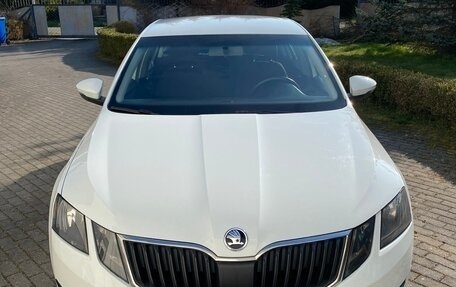 Skoda Octavia, 2018 год, 870 000 рублей, 2 фотография
