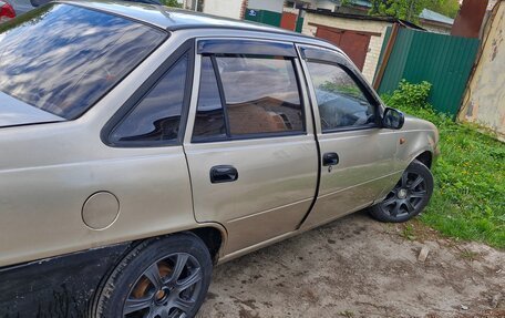 Daewoo Nexia I рестайлинг, 2012 год, 200 000 рублей, 3 фотография
