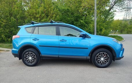 Toyota RAV4, 2015 год, 1 860 000 рублей, 3 фотография