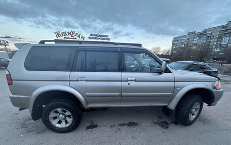 Mitsubishi Pajero Sport II рестайлинг, 2005 год, 1 100 000 рублей, 2 фотография