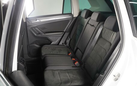 Volkswagen Tiguan II, 2018 год, 2 839 000 рублей, 9 фотография