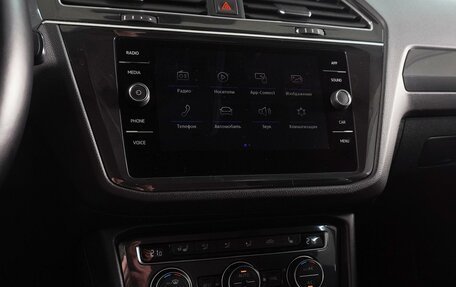 Volkswagen Tiguan II, 2018 год, 2 839 000 рублей, 14 фотография