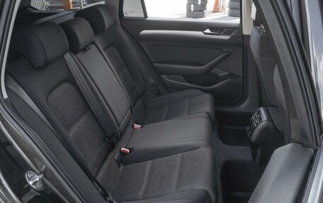 Volkswagen Passat B8 рестайлинг, 2016 год, 1 999 000 рублей, 7 фотография