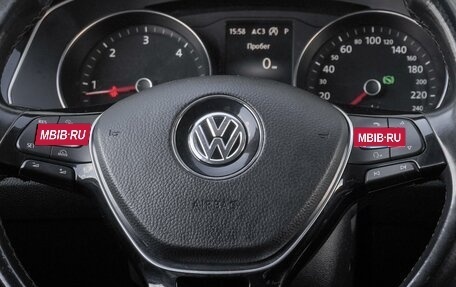 Volkswagen Passat B8 рестайлинг, 2016 год, 1 999 000 рублей, 15 фотография