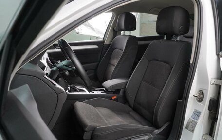 Volkswagen Passat B8 рестайлинг, 2018 год, 2 499 000 рублей, 10 фотография