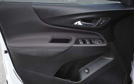 Chevrolet Equinox III, 2022 год, 2 489 000 рублей, 9 фотография