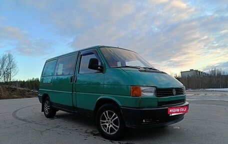 Volkswagen Transporter T4, 1991 год, 350 000 рублей, 2 фотография