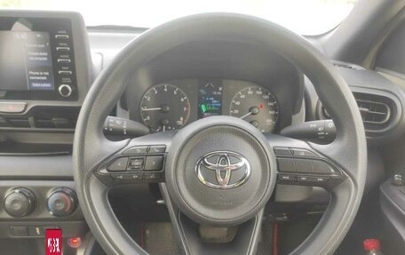 Toyota Yaris, 2020 год, 1 390 000 рублей, 16 фотография