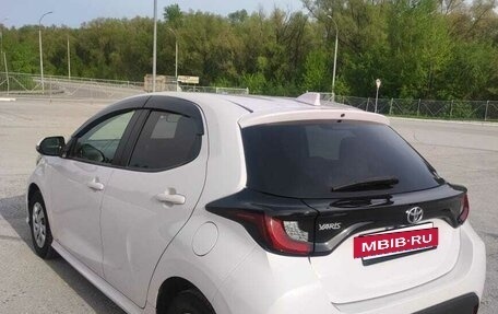 Toyota Yaris, 2020 год, 1 390 000 рублей, 20 фотография