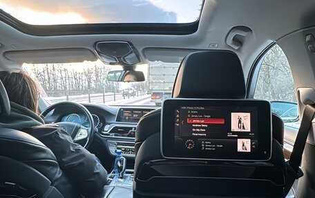 BMW 7 серия, 2018 год, 4 700 000 рублей, 33 фотография