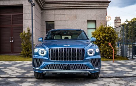 Bentley Bentayga I, 2024 год, 40 000 000 рублей, 2 фотография