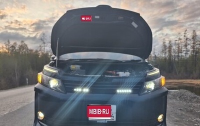 Toyota Voxy III, 2014 год, 2 300 000 рублей, 1 фотография