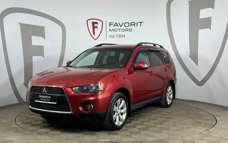 Mitsubishi Outlander III рестайлинг 3, 2011 год, 1 050 000 рублей, 1 фотография