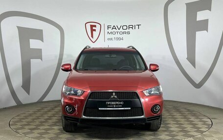 Mitsubishi Outlander III рестайлинг 3, 2011 год, 1 050 000 рублей, 2 фотография