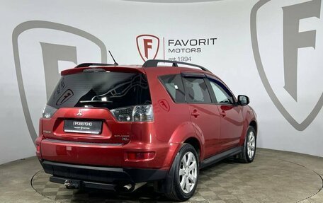 Mitsubishi Outlander III рестайлинг 3, 2011 год, 1 050 000 рублей, 6 фотография