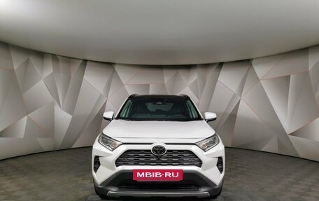 Toyota RAV4, 2021 год, 3 995 000 рублей, 7 фотография
