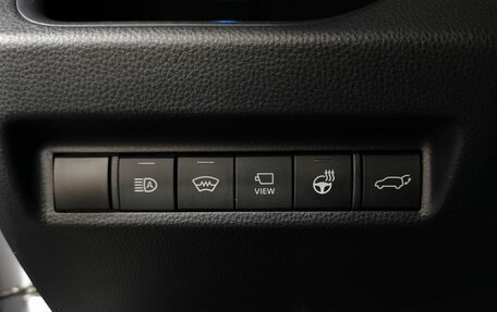 Toyota RAV4, 2021 год, 3 995 000 рублей, 23 фотография
