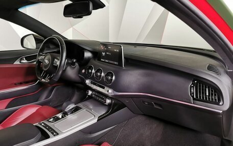 KIA Stinger I, 2020 год, 3 390 000 рублей, 9 фотография