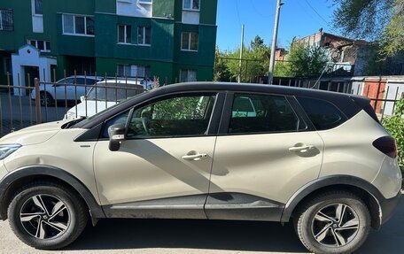 Renault Kaptur I рестайлинг, 2018 год, 1 250 000 рублей, 5 фотография