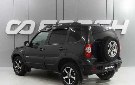 Chevrolet Niva I рестайлинг, 2017 год, 849 000 рублей, 2 фотография