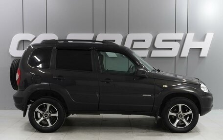 Chevrolet Niva I рестайлинг, 2017 год, 849 000 рублей, 5 фотография